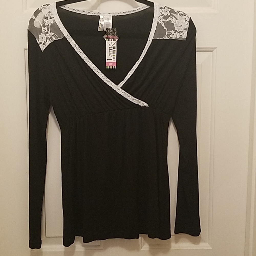 💚 NWT Lamaze Nursing Pajama Top